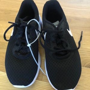 Nike Kids size 3